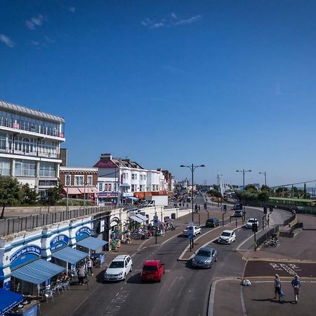 Southend Central Hotel - Close To Beach, City Centre, Train Station & Southend Airport ภายนอก รูปภาพ