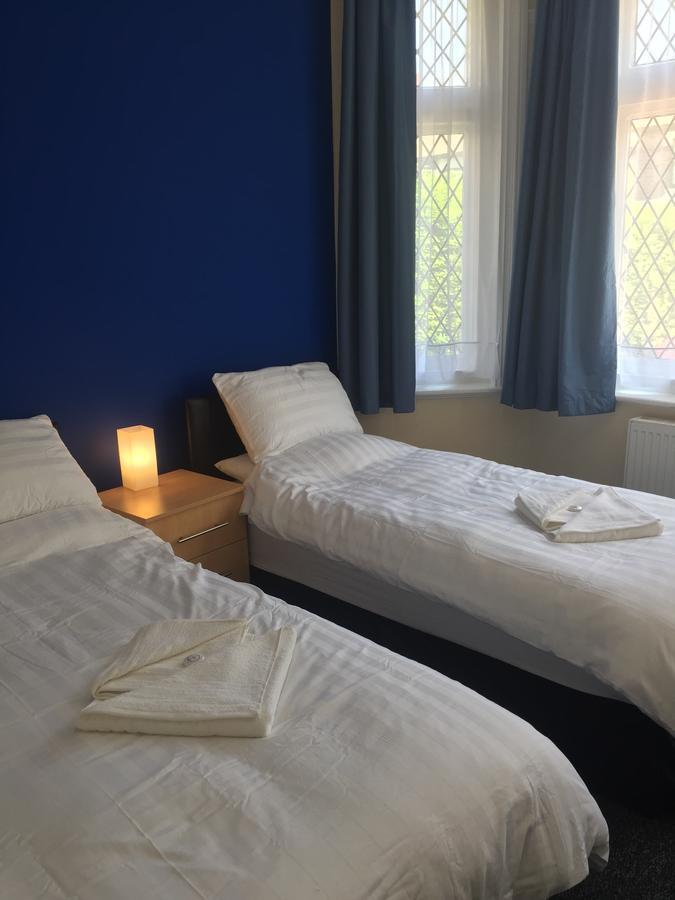 Southend Central Hotel - Close To Beach, City Centre, Train Station & Southend Airport ภายนอก รูปภาพ